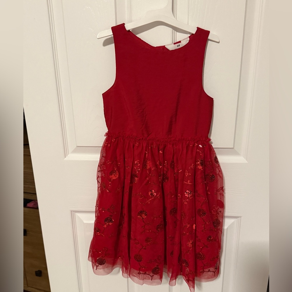 New H&M Red Girls Holiday Christmas Tulle Sequin Dress size 6x